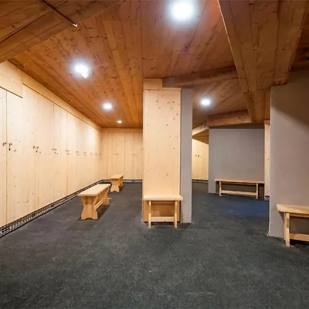 Duplex Renove A Val Thorens, 3 Chambres, 6 Pers, Proche Pistes Et Commerces - Fr-1-637-49 * Val Thorens